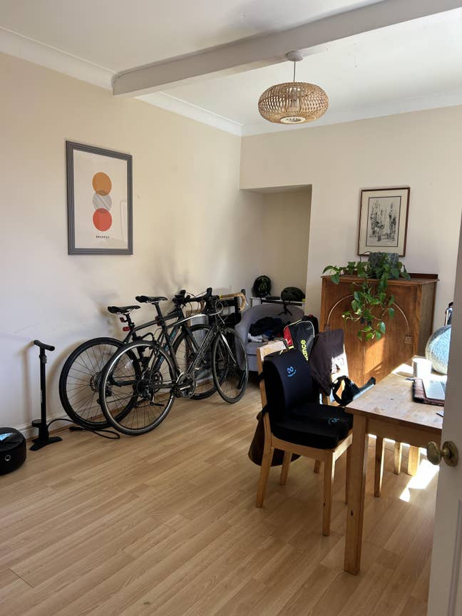 Sunny Houseshare in Central Meanwood Main Photo