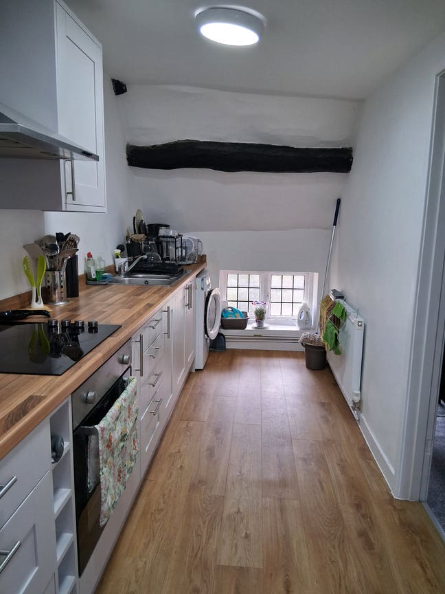 Double with spacious shared sitting room Main Photo