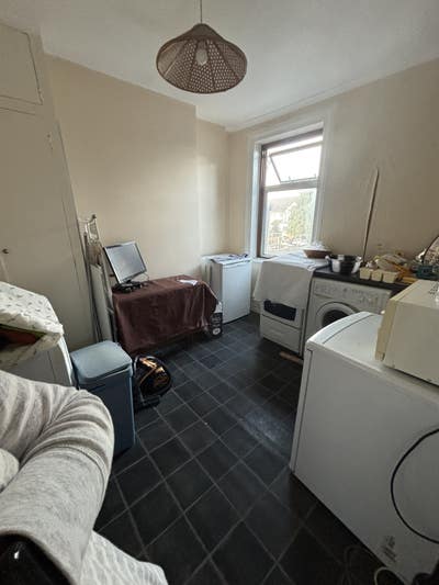 Comfy Spacious Double Room, Own Bathroom Main Photo