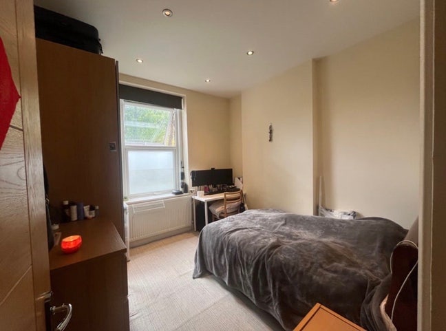 Lovely double room in West Hampstead Main Photo