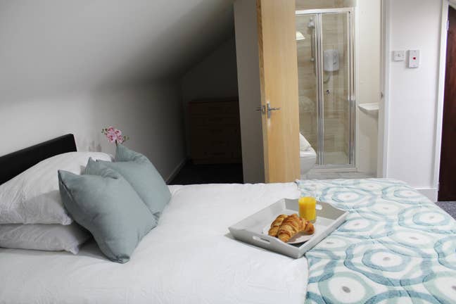 Large double room with ensuite and ample storage.  Main Photo