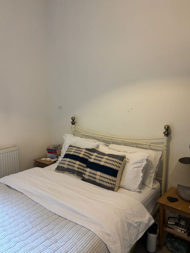 Room available for rent Clapham junction  Main Photo