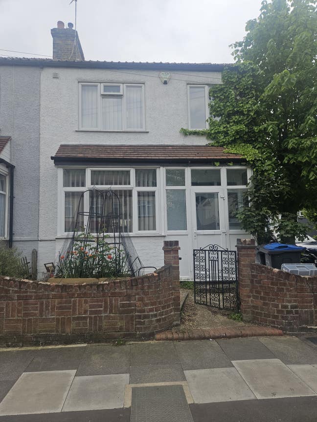 Bright and spacious room in Tooting Main Photo