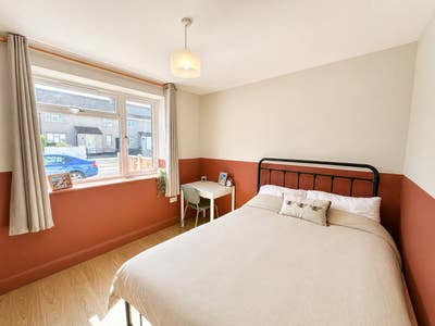 Professional House Share | 4 Bedrooms | All Bills  Main Photo