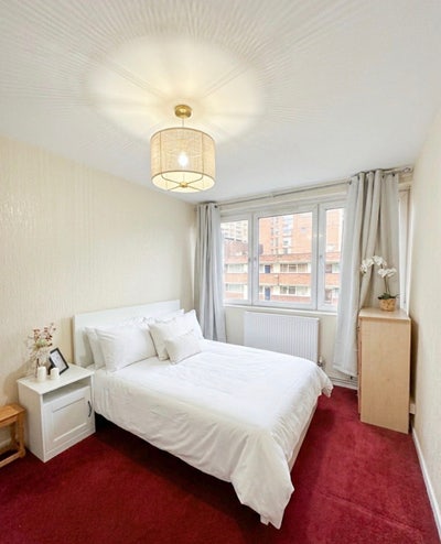 Amazing Shard View + 5 Mins Walk from Lb Station! Main Photo