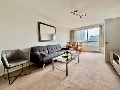 1-Bed Flat with Porter & Gardens W2 Main Photo