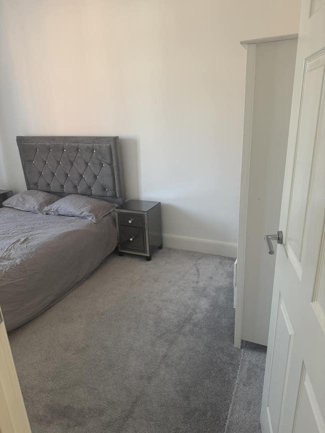  Double bedroom Available  Main Photo