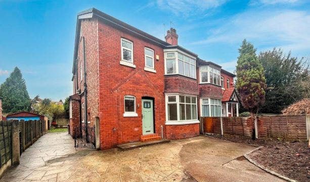 Four Bedroom, Four Bathroom Home  Main Photo