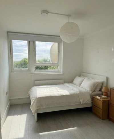 Modern Refurbed Room! 15 Mins to Oxford Circus Main Photo
