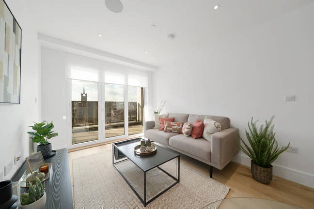 Stunning 1 bedroom apartment available Sutton- SM1 Main Photo