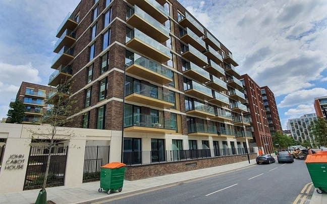 Luxury Double – Gym, Spa & Concierge Inc – 3Bed F Main Photo