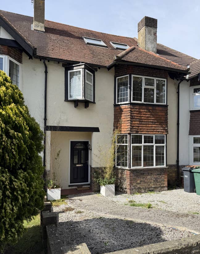 Spacious Double Room in Banstead  Main Photo