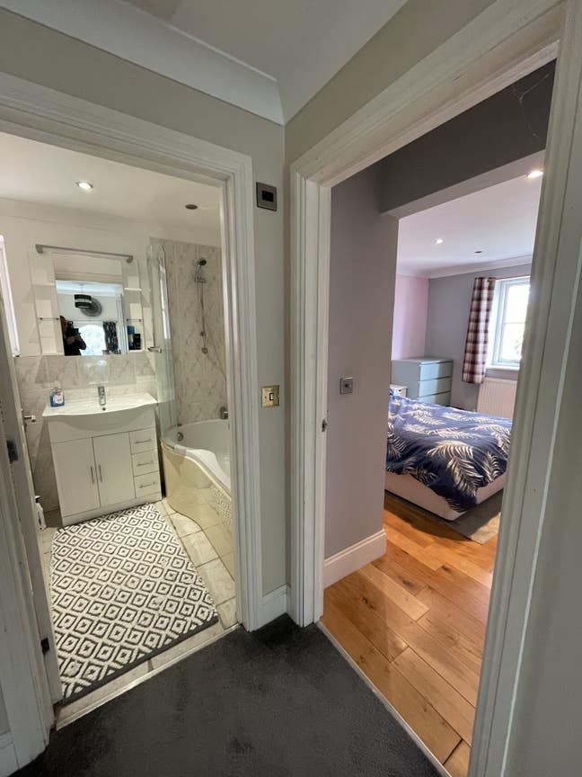 One room in detached house near station  Main Photo