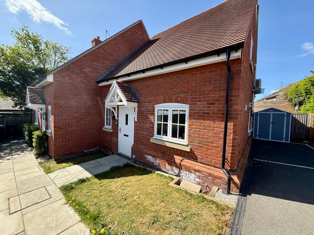 Two rooms available Main Photo