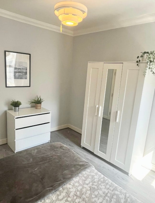 🏥 Hospital Heroes | 5-Min Walk | Nil Deposit💸 Main Photo