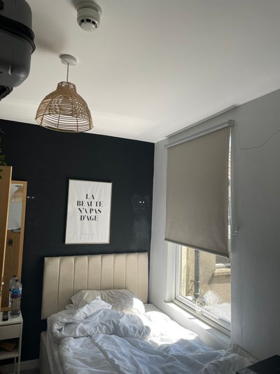 Cozy single Furnished room with en suite  Main Photo