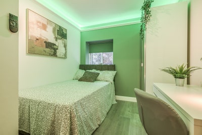 Luxury en-suite & doubles brand new Main Photo