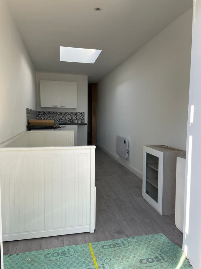 Lovely Studio Apartment Available – TW2 (Whitton) Main Photo