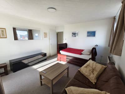 Exceptional Flatshare Deal! Main Photo