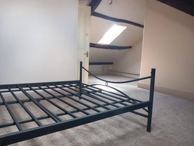 Kendal town centre Double en-suite room  Main Photo