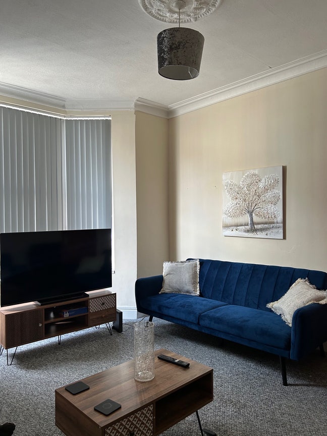 Double room in friendly house Main Photo