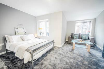 Spacious Rooms Available – Prime Oldham Location Main Photo