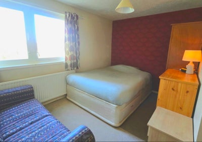 Double room in .Cambuslang,Glasgow. Main Photo