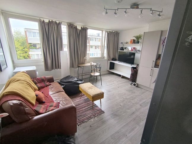 Nice Single Room Available Now in 4B1.5B Main Photo