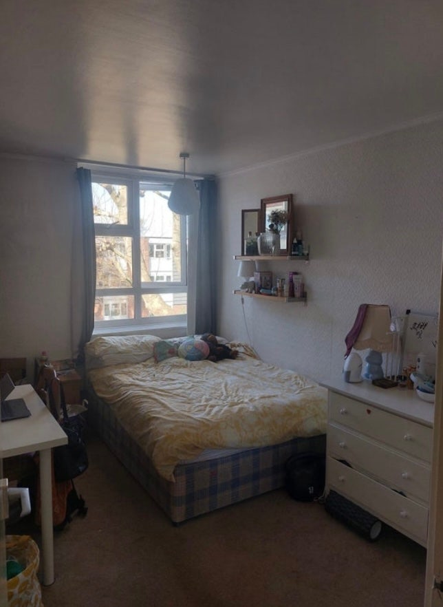 1 double room in Battersea Main Photo