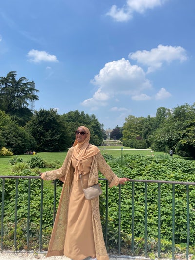 Professional Female seeks a single or double room Main Photo