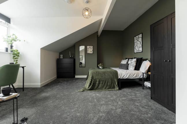 Brand New All-Ensuite Houseshare Main Photo