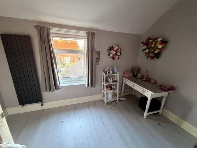     Double Room House Mostly To Yourself &pound;625  Main Photo