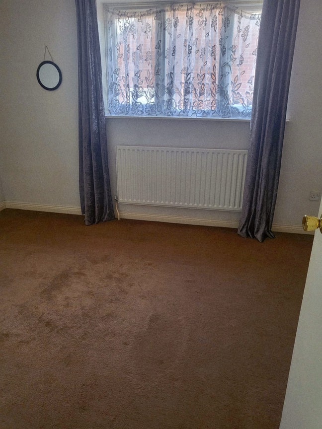 1 bedroom house in chatham to rent ME5 area  Main Photo