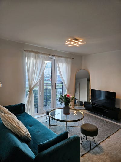 Furnished double room Main Photo