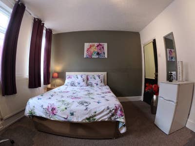 Stylish double Available to let ✴️ Main Photo