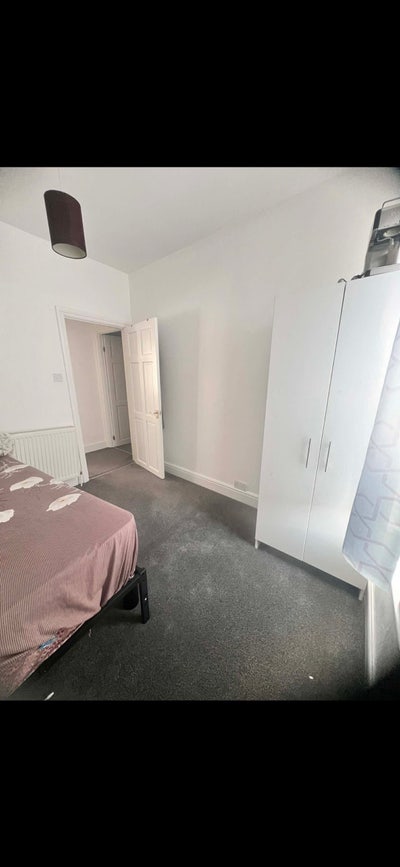 Single room to rent Main Photo