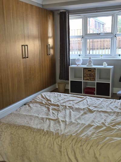 Enquire double bedroom Main Photo