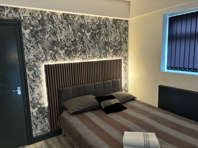 Modern Studio in Central Cheetham Hill (M8 9PA) Main Photo