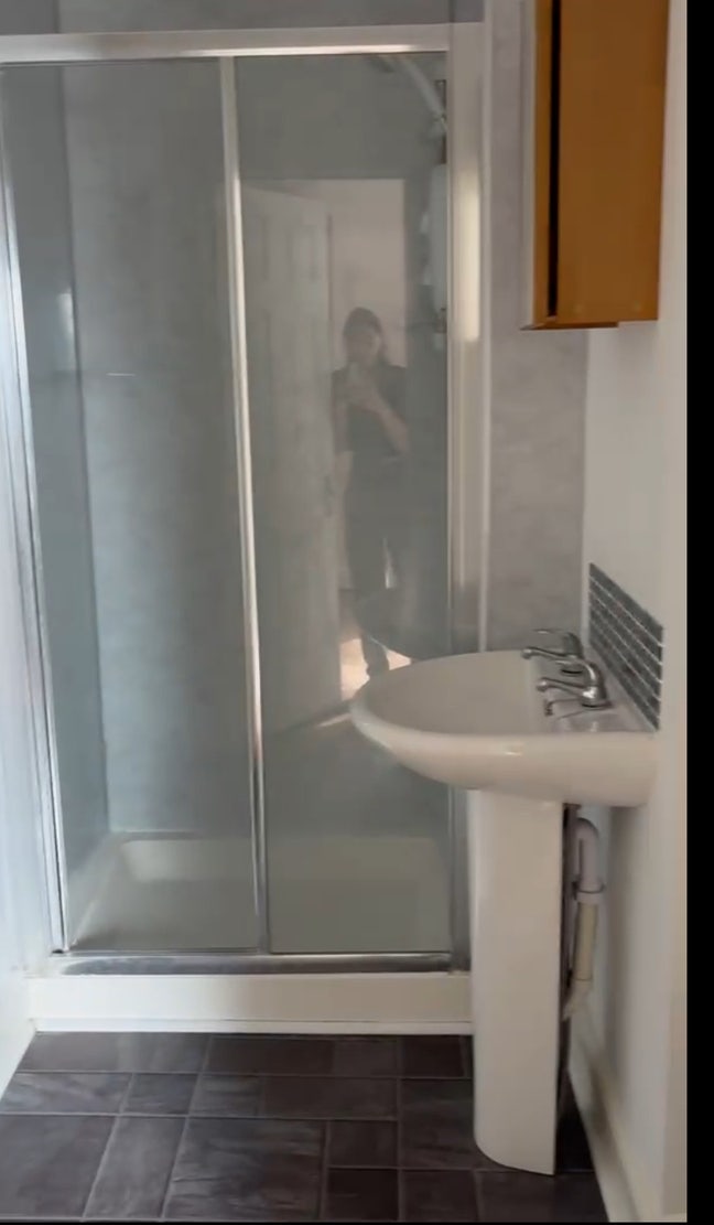 Double Room in Heaton with En Suite  Main Photo