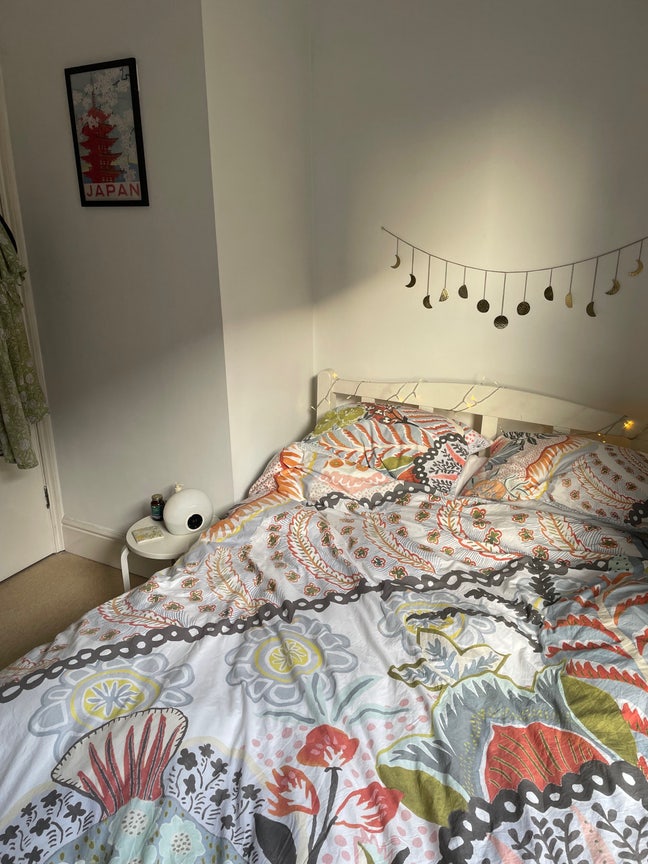 Double room in friendly house share! Main Photo