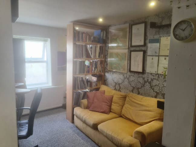 Looking for housemate to join tenancy (Buddy Up) Main Photo