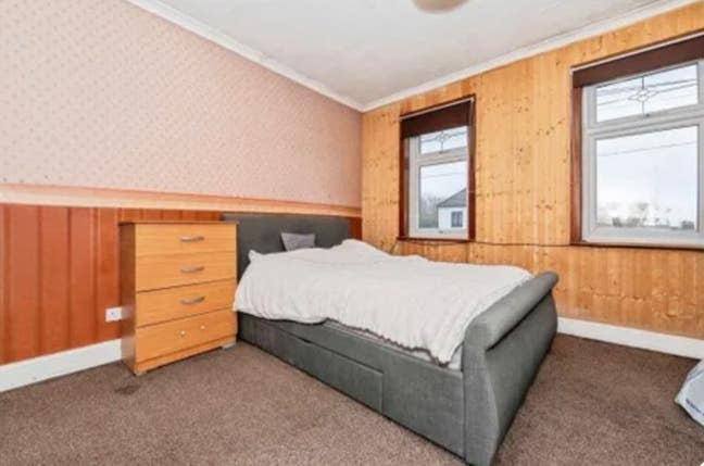 Rooms to Rent – Grays RM20 Main Photo