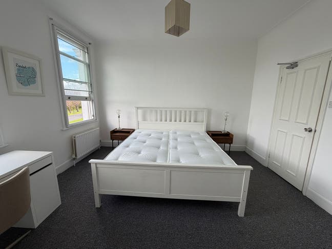 Refurbished room Wandsworth Common -All Bills Incl Main Photo