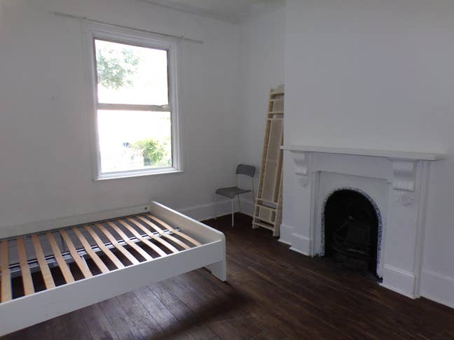 Double Bedroom - Bills & WiFi Included, Hackney E5 Main Photo