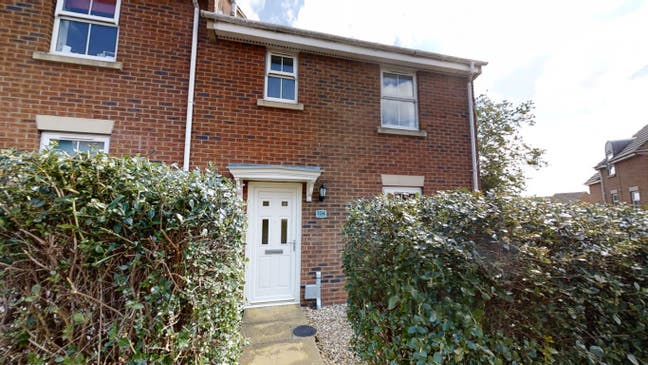 Bills Included - Modern Student House Near Uwe Main Photo