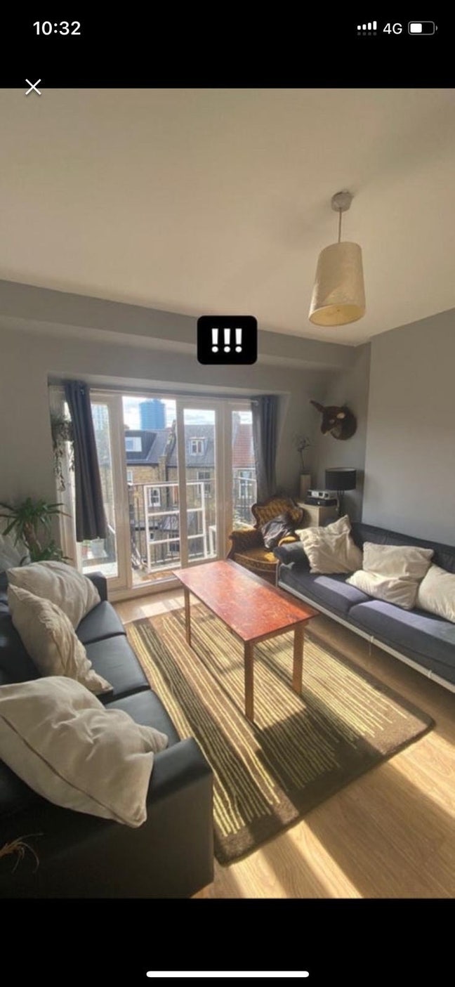 Terrace flat in Clapton Main Photo