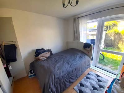 Double room available Hayes UB4 Main Photo