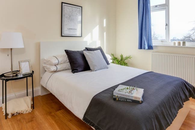 🤸‍♀️ Rooms in Professional Houseshare 🌅 Main Photo