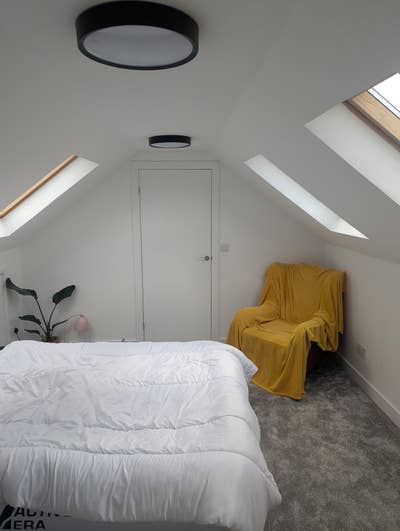 En suite double bedroom. Porthleven.  Main Photo