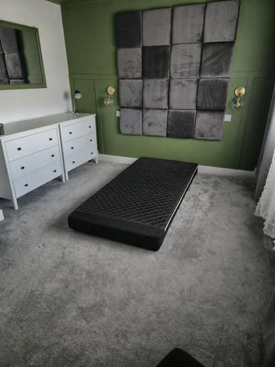 Double bedroom with private bathroom Main Photo